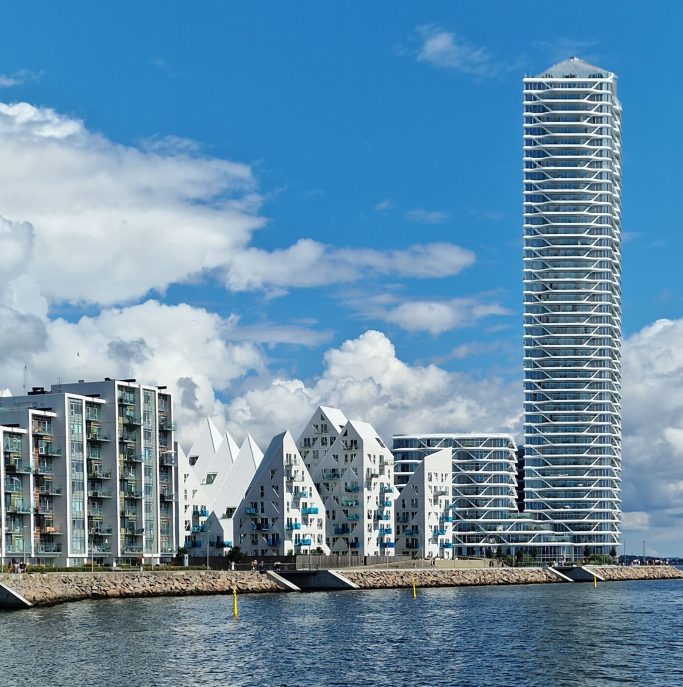 HAMBURG 42SE № 001 vor dem Lighthouse in Aarhus / Dänemark